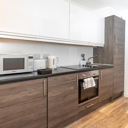 L1 Comfy Escapes - Long Stay Discounts Apply! Liverpool Exterior photo