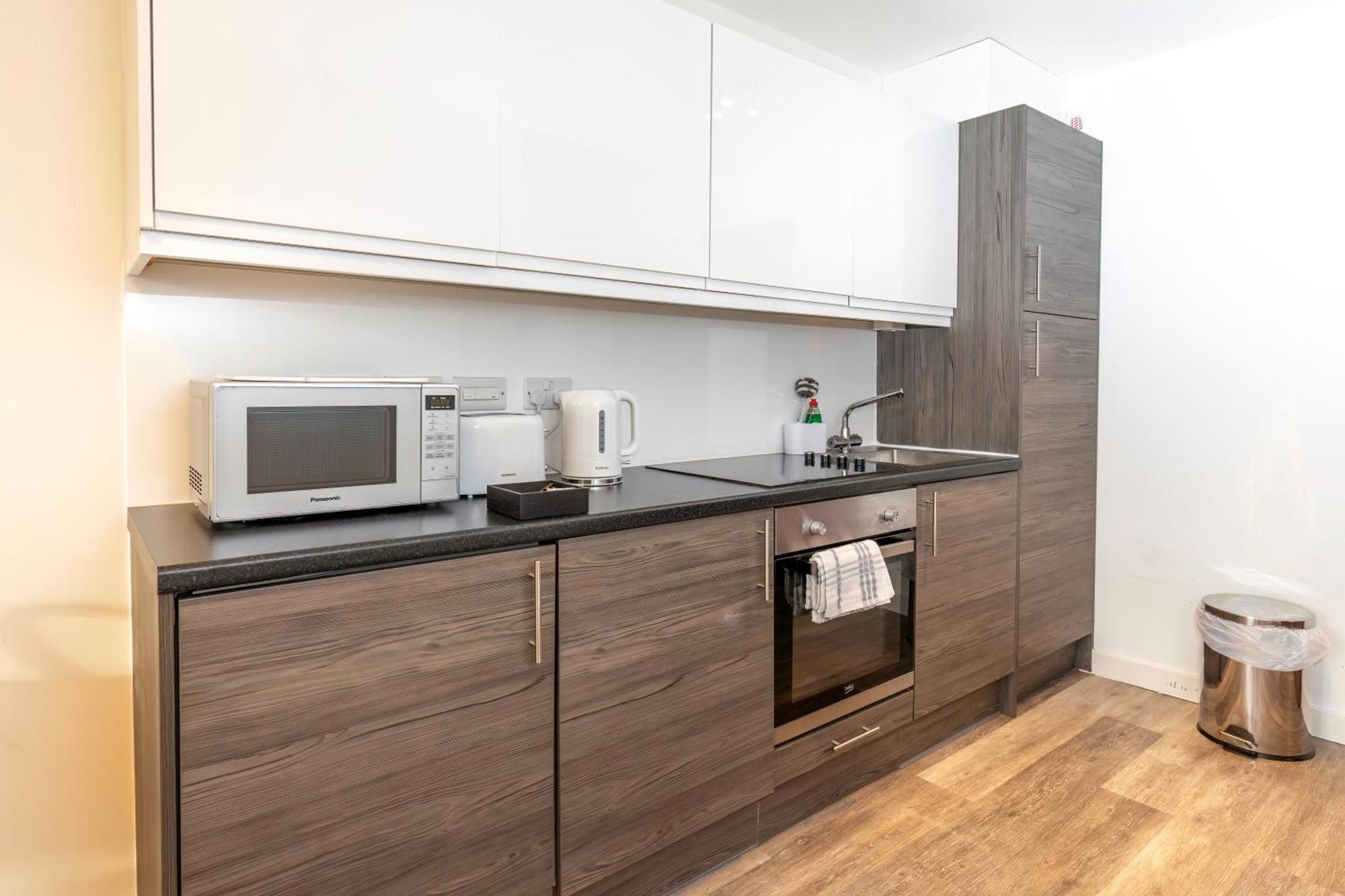 L1 Comfy Escapes - Long Stay Discounts Apply! Liverpool Exterior photo